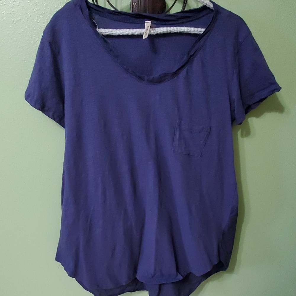 One pocket t-shirt